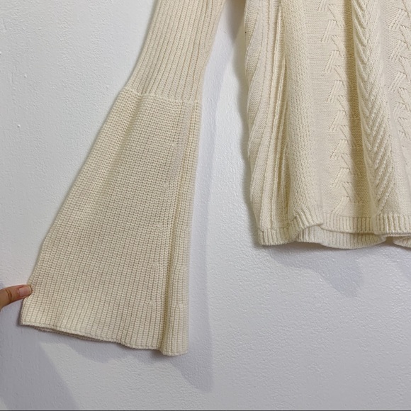 Michael Stars bell sleeve sweater - Picture 4 of 8